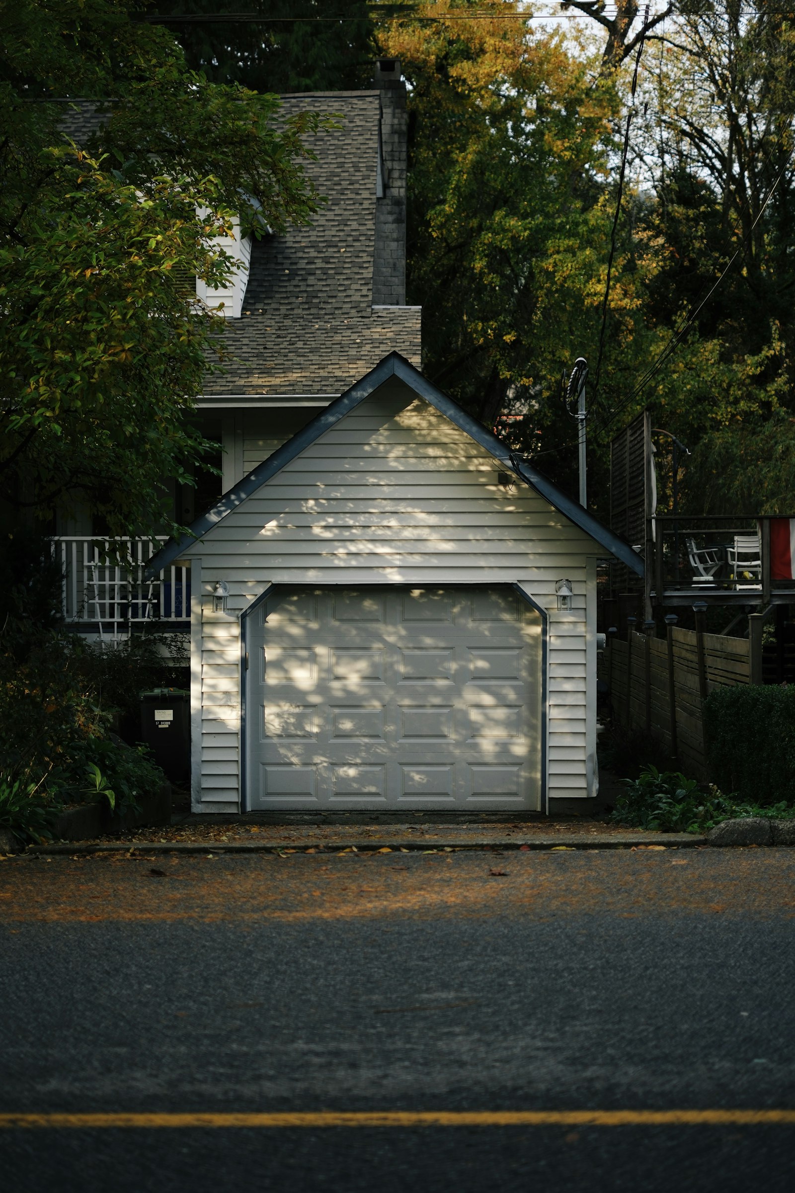 Garage Door Installation & Repair