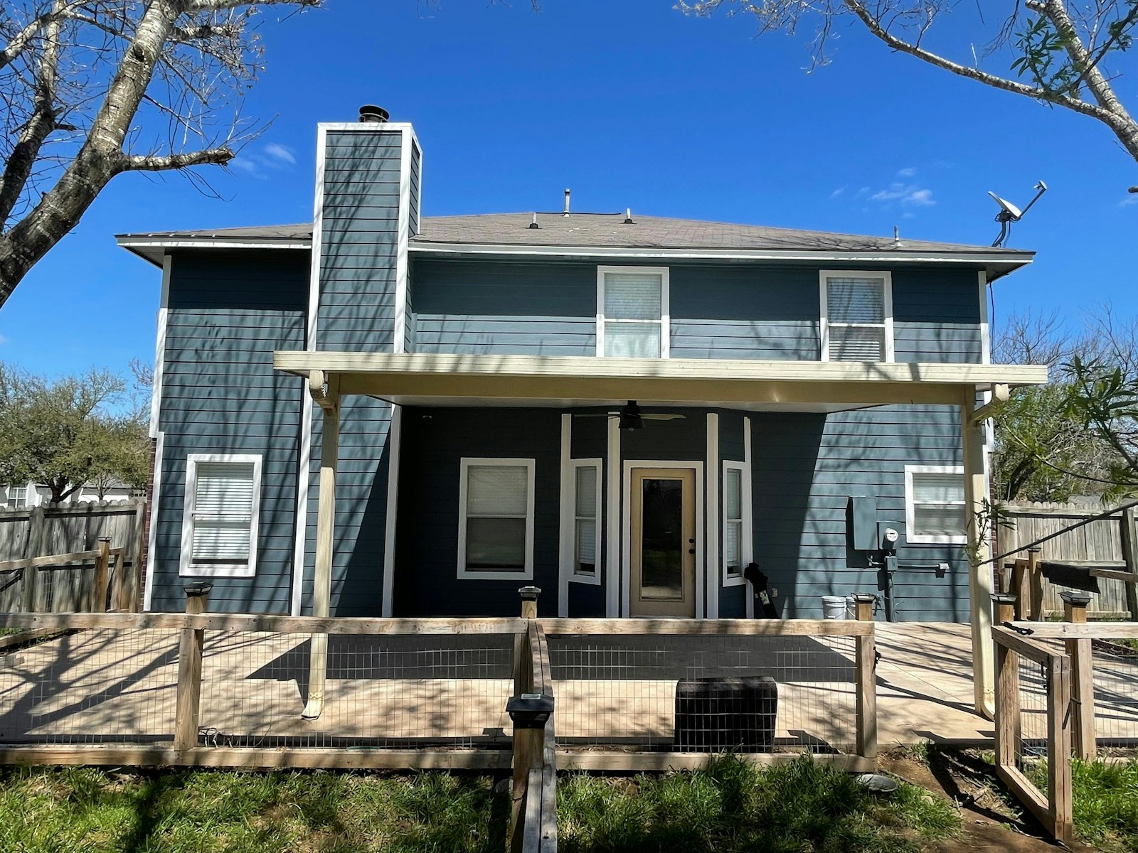 Siding Installation & Repair